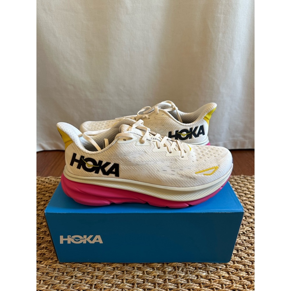 Hoka Clifton 9 Eggnog/Blanc de Blanc